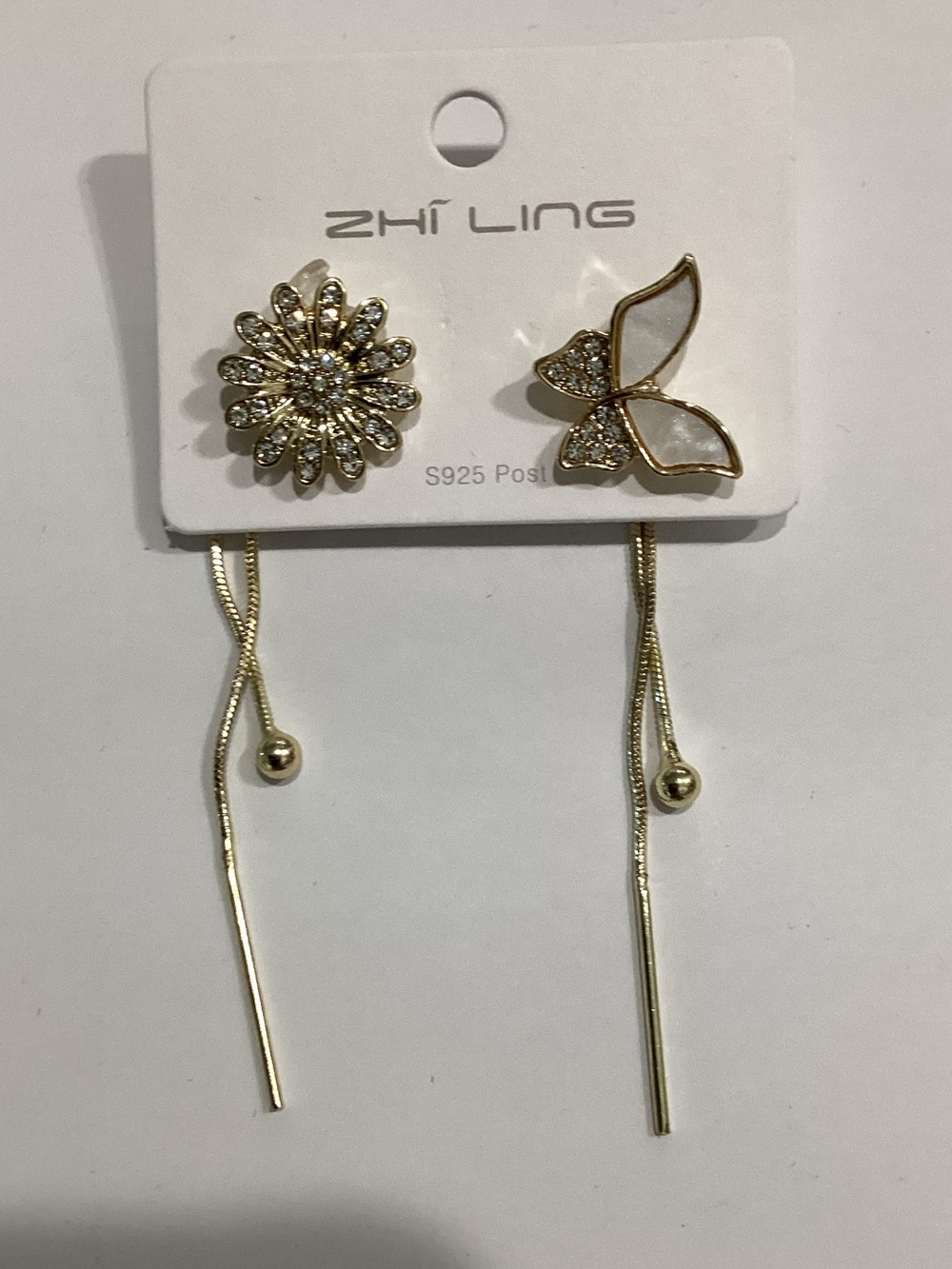Gold Flower & Butterfly Threader Earrings‎ - Gold